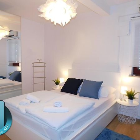 Apartment Stella Копер Екстер'єр фото